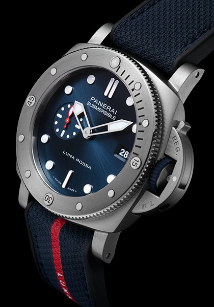 panerai submersible 44 luna rossa replica